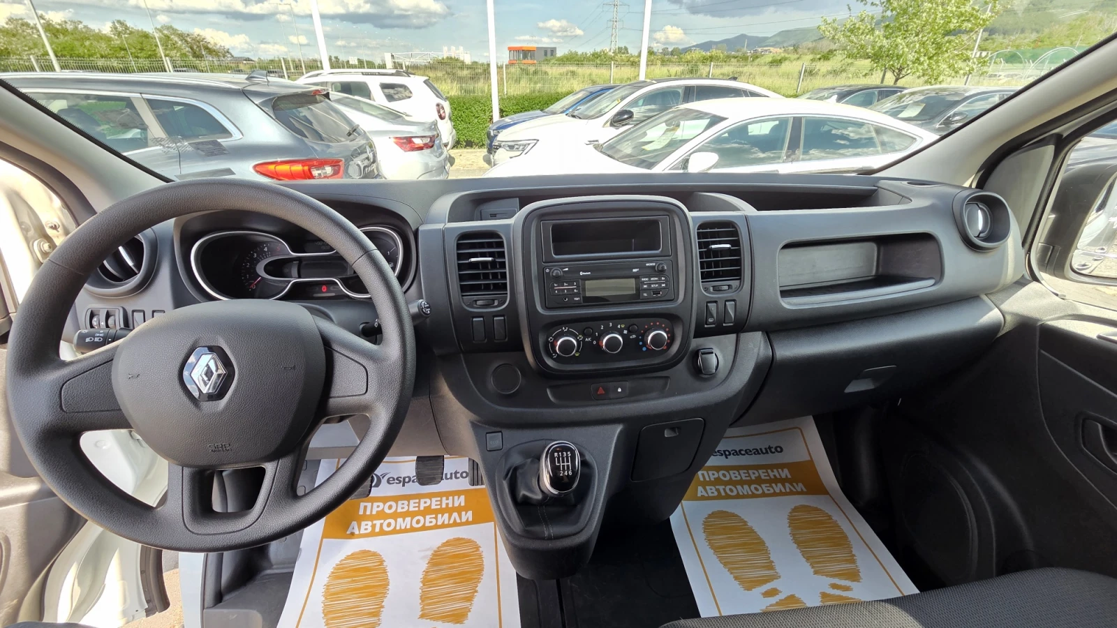 Renault Trafic 2.0dCi/120к.с./L2H1, снимка 12 - Бусове и автобуси - 54621038