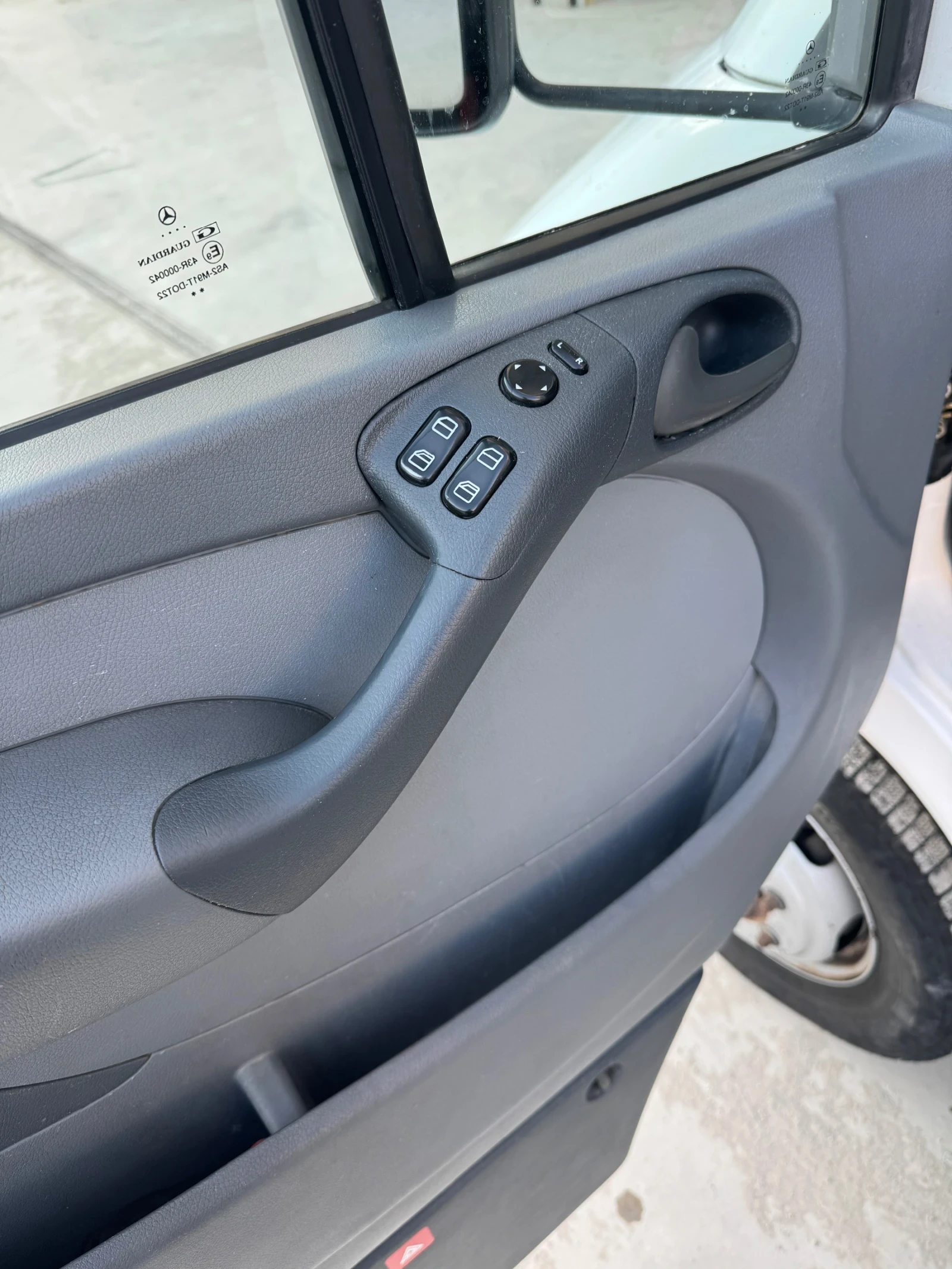 Mercedes-Benz Sprinter 616 Самосвал климатик, снимка 9 - Бусове и автобуси - 55795418