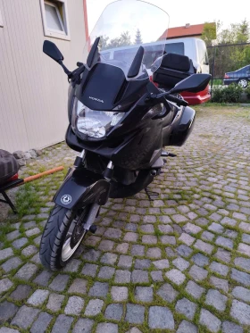 Снимка Honda Nt
