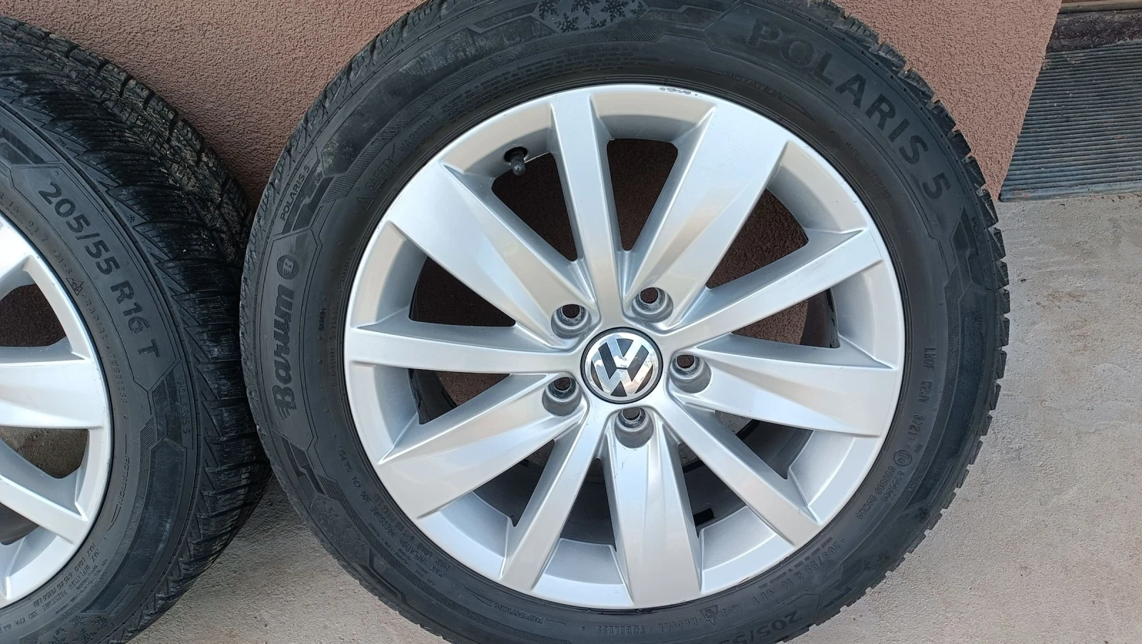 Гуми с джанти Barum 205/55R16