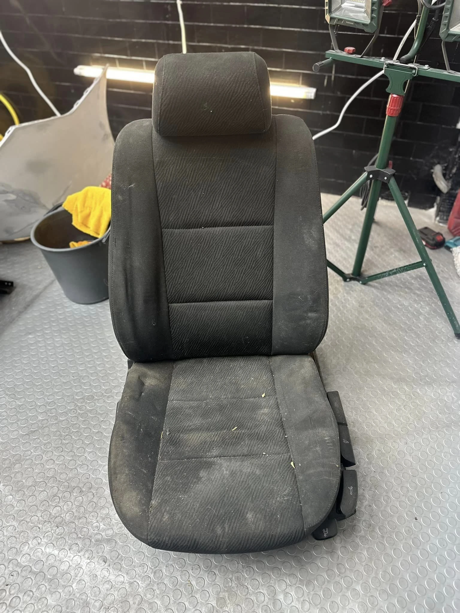        .  .   ,  | Mobile.bg   7