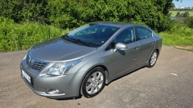 Toyota Avensis 1.8 , снимка 1