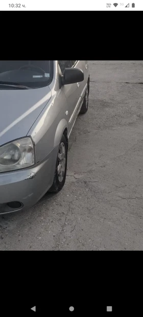 Kia Carens 2.0crdi, снимка 2