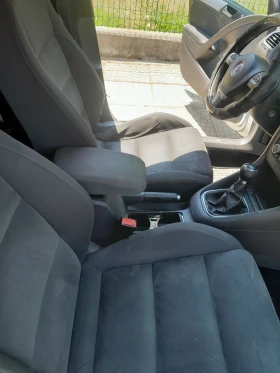 VW Golf | Mobile.bg    11