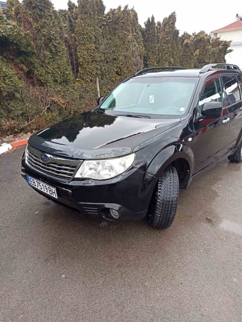 Subaru Forester 2.0 LPG, снимка 1 - Автомобили и джипове - 44163386