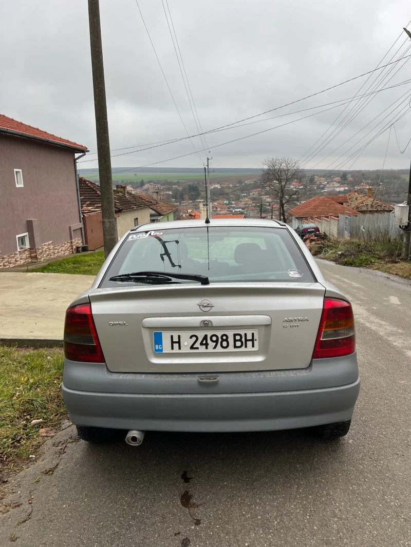 Opel Astra, снимка 2 - Автомобили и джипове - 48308840