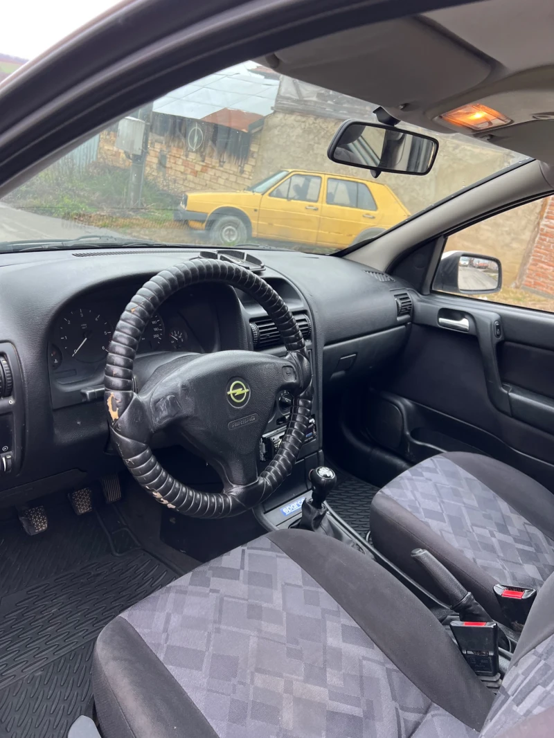 Opel Astra, снимка 5 - Автомобили и джипове - 48308840