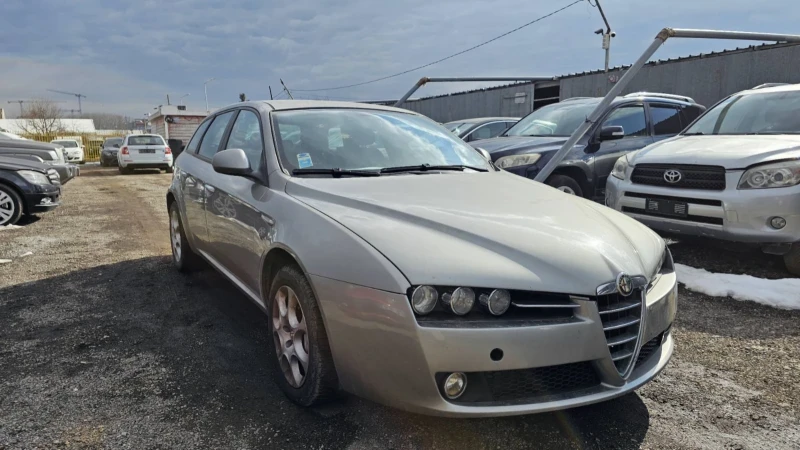 Alfa Romeo 159 sportwagon 19JTD ITALIA , снимка 1 - Автомобили и джипове - 49284757