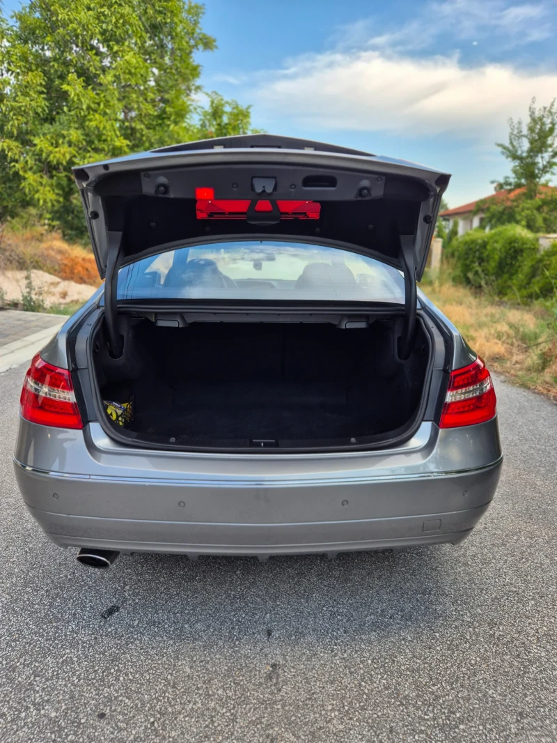 Mercedes-Benz E 250 D Cupe, снимка 7 - Автомобили и джипове - 51270963