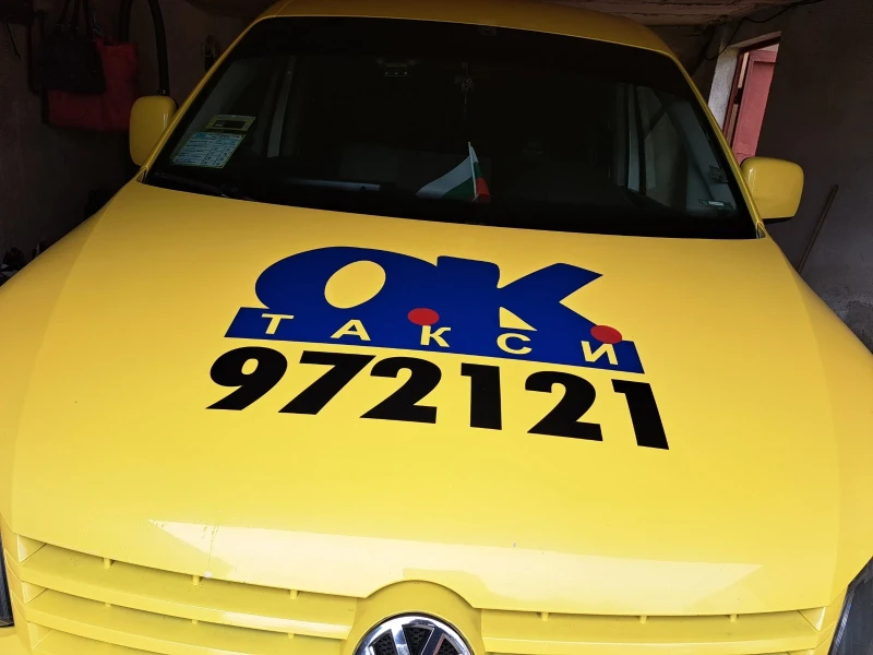 VW Caddy, снимка 2 - Автомобили и джипове - 52520350