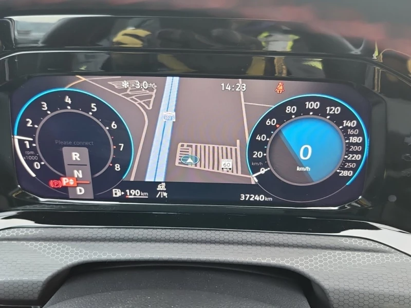 VW Golf * PERFORMANCE * CARFAX * ЦЕНА ДО БГ, снимка 10 - Автомобили и джипове - 52866357