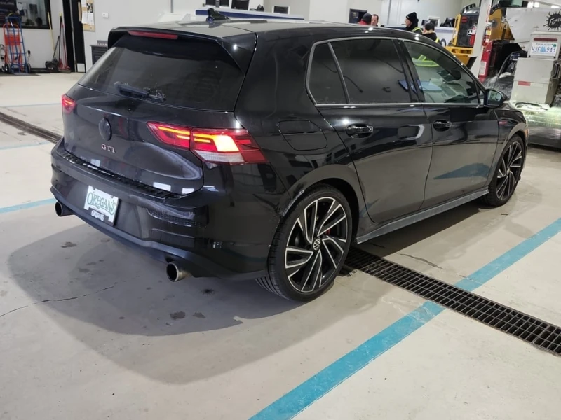 VW Golf * PERFORMANCE * CARFAX * ЦЕНА ДО БГ, снимка 3 - Автомобили и джипове - 52866357