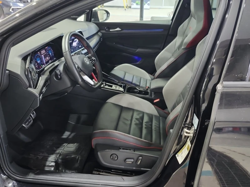 VW Golf * PERFORMANCE * CARFAX * ЦЕНА ДО БГ, снимка 7 - Автомобили и джипове - 52866357