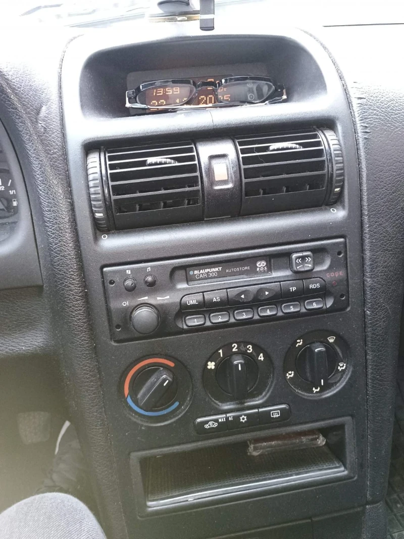 Opel Astra, снимка 7 - Автомобили и джипове - 52875066