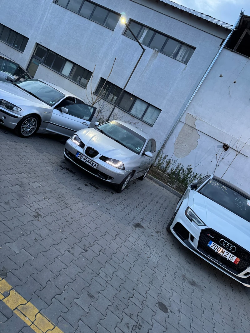Seat Ibiza, снимка 2 - Автомобили и джипове - 52907520