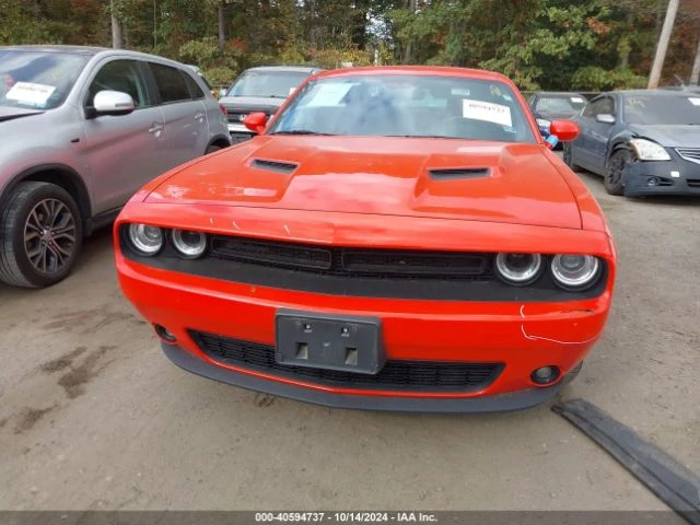 Dodge Challenger SXT - изображение 10