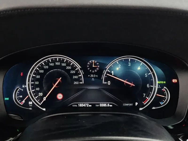 BMW 530 I xDrive M Sports Plus, снимка 8 - Автомобили и джипове - 55132504