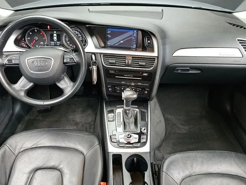 Audi A4 2.0 TDI Quattro - САМО 30% АВАНС, снимка 14 - Автомобили и джипове - 55738753