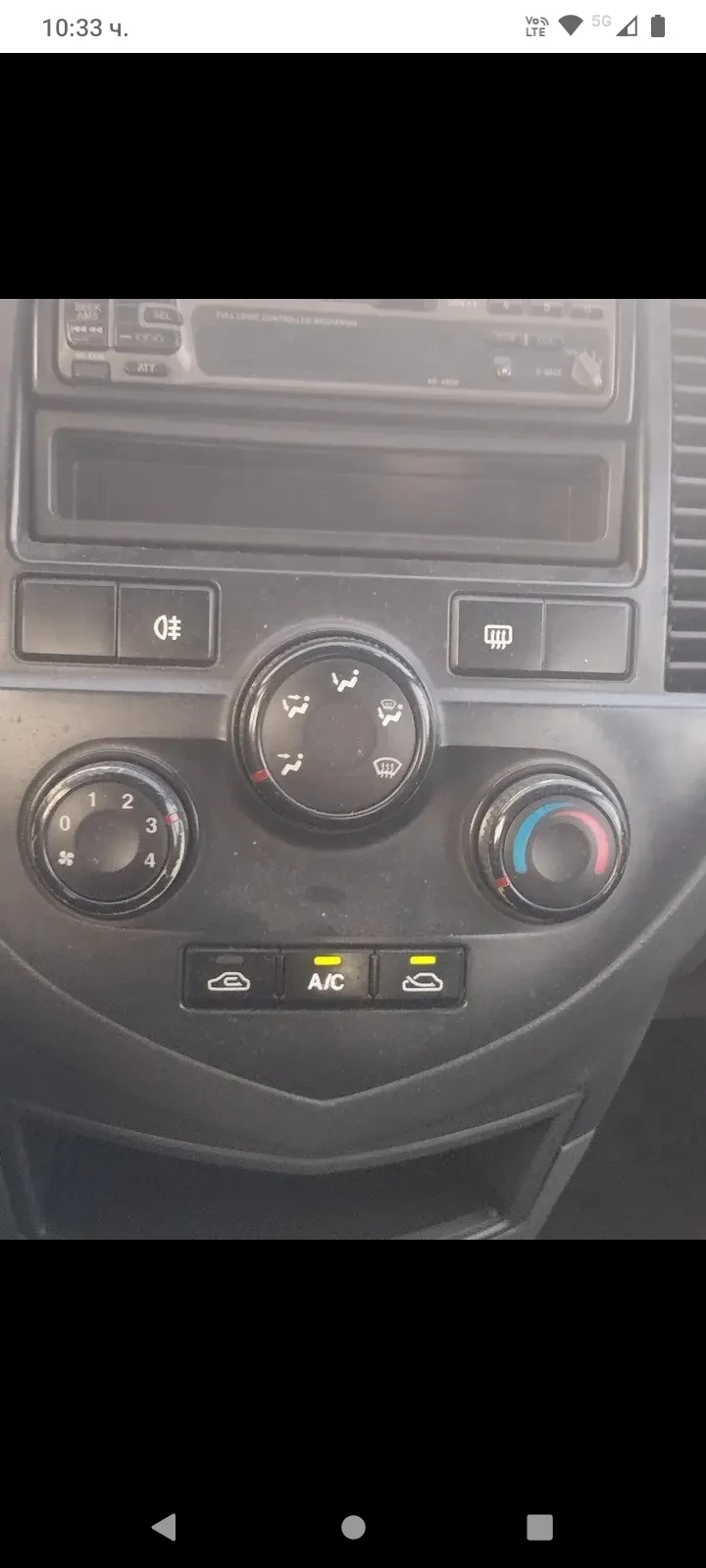 Kia Carens 2.0crdi, снимка 5 - Автомобили и джипове - 55986232