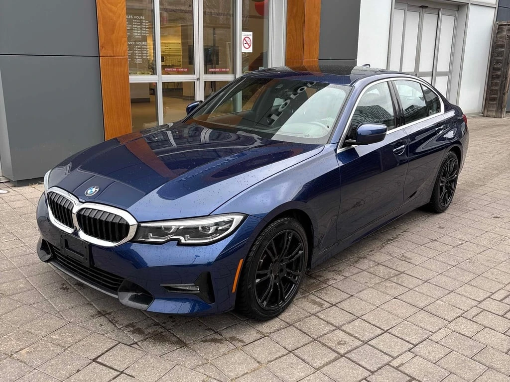 BMW 330 * 330i xDrive * CARFAX * ЦЕНА ДО БГ, снимка 1