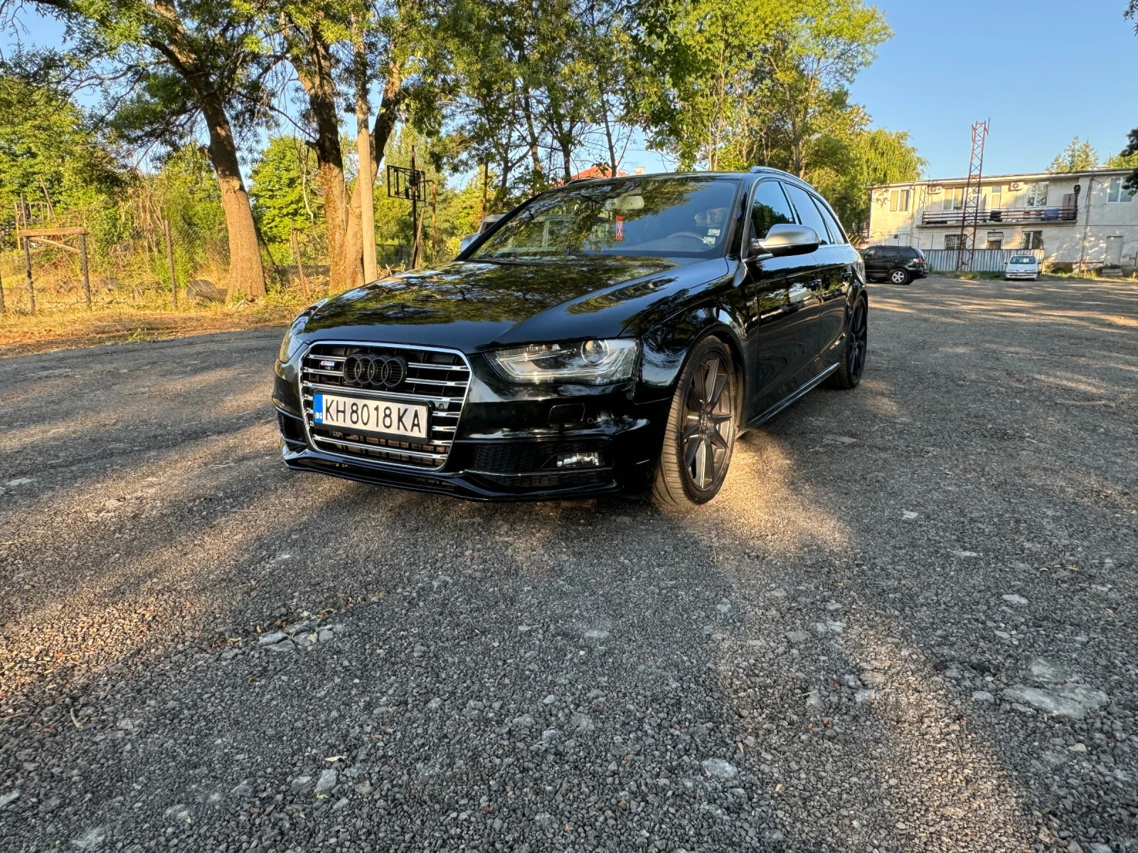 Audi A4 2.0 TDI s-line - изображение 3