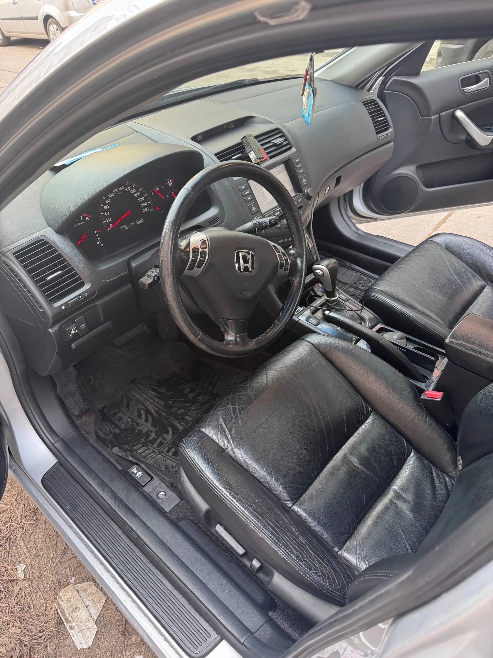 Honda Accord  - изображение 6