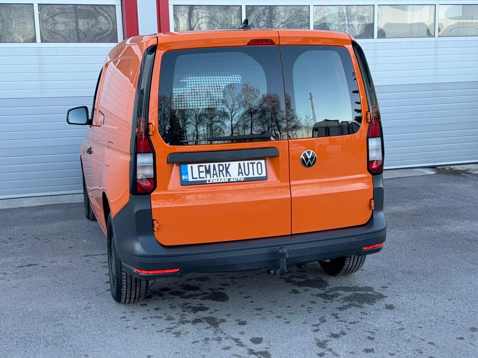 VW Caddy 2.0TDI KLIMATTRONIK NAVI 6-СКОРОСТИ EVRO 6C N1!! - изображение 9