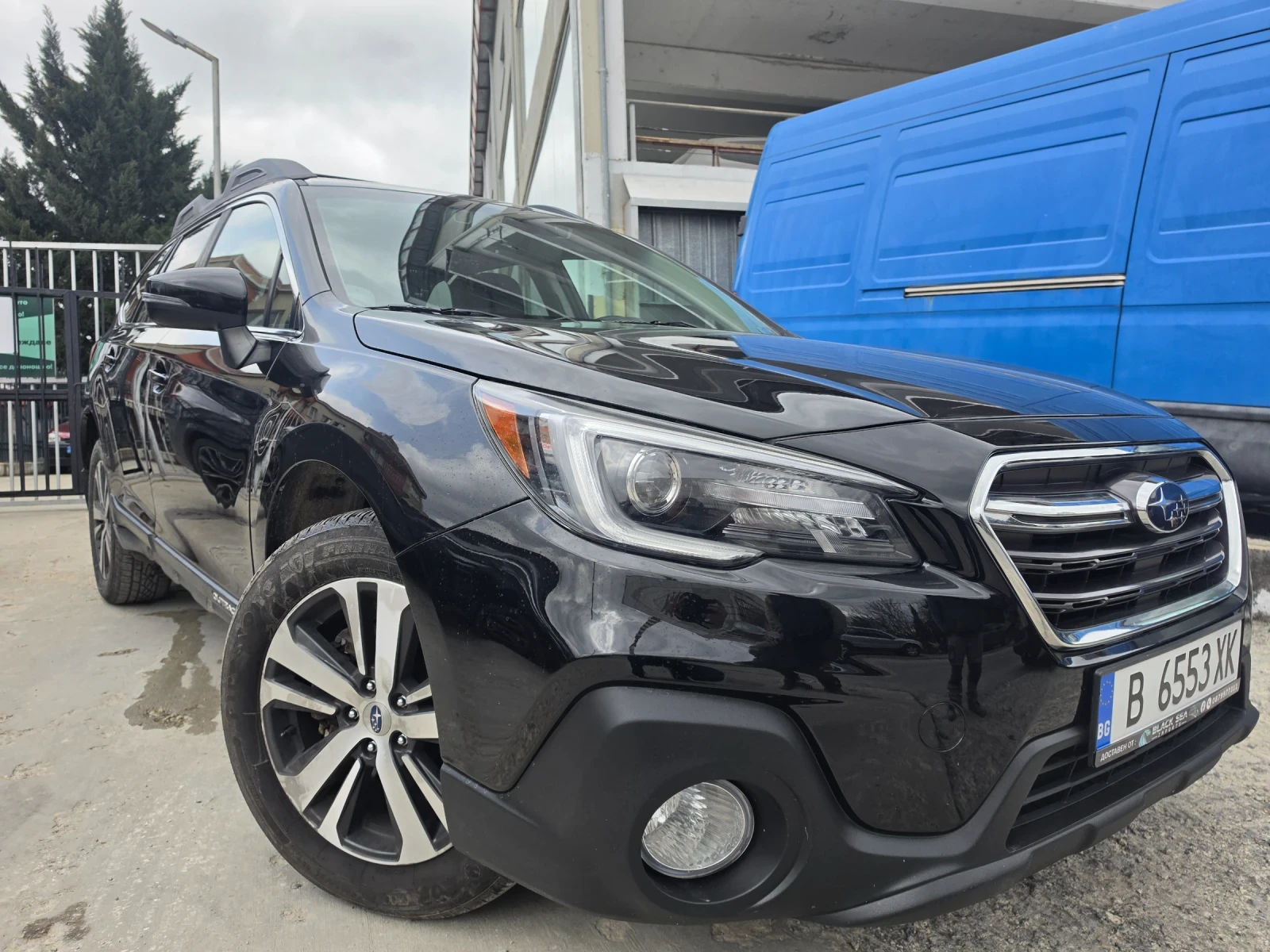 Subaru Outback Subaru Outback 3.6R Limited Facelift, снимка 2 - Автомобили и джипове - 53842121