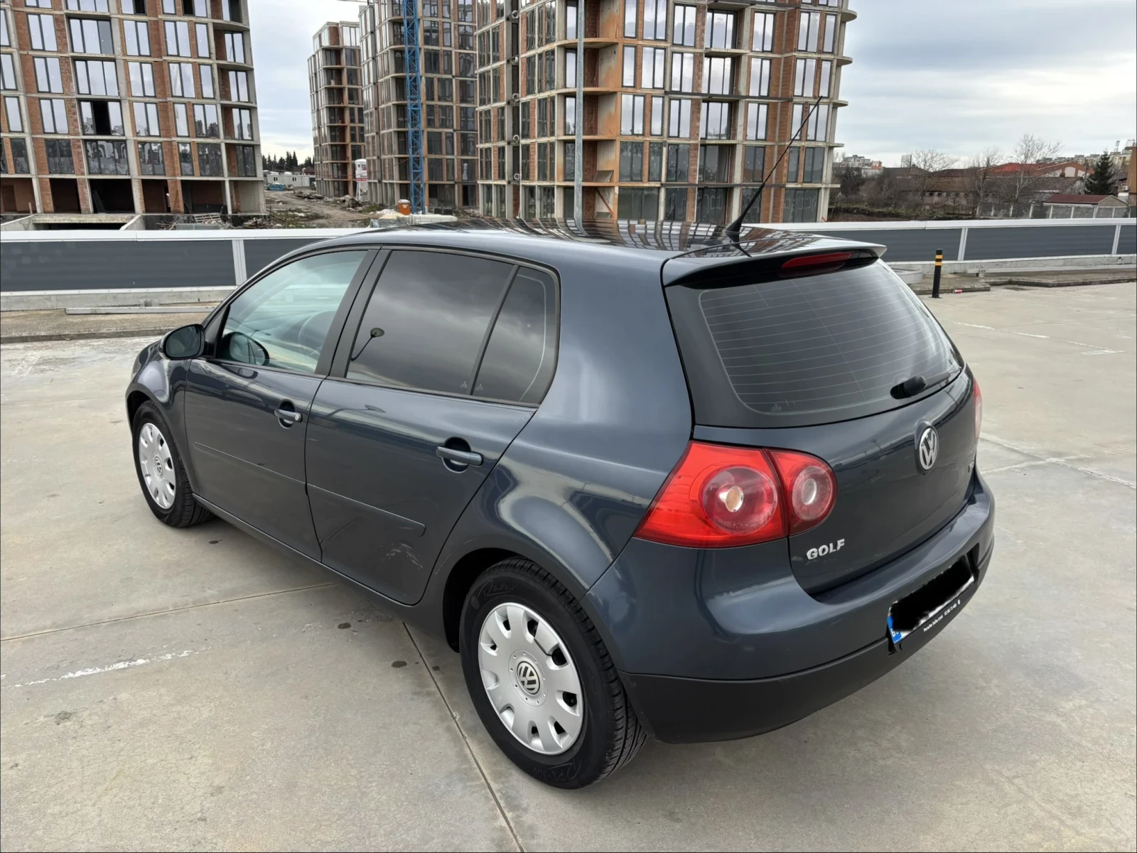 VW Golf 1.9TDI, снимка 9 - Автомобили и джипове - 53756891