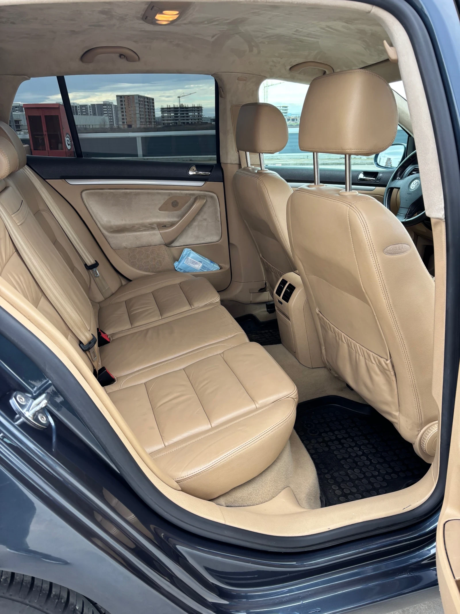 VW Golf 1.9TDI, снимка 13 - Автомобили и джипове - 53756891