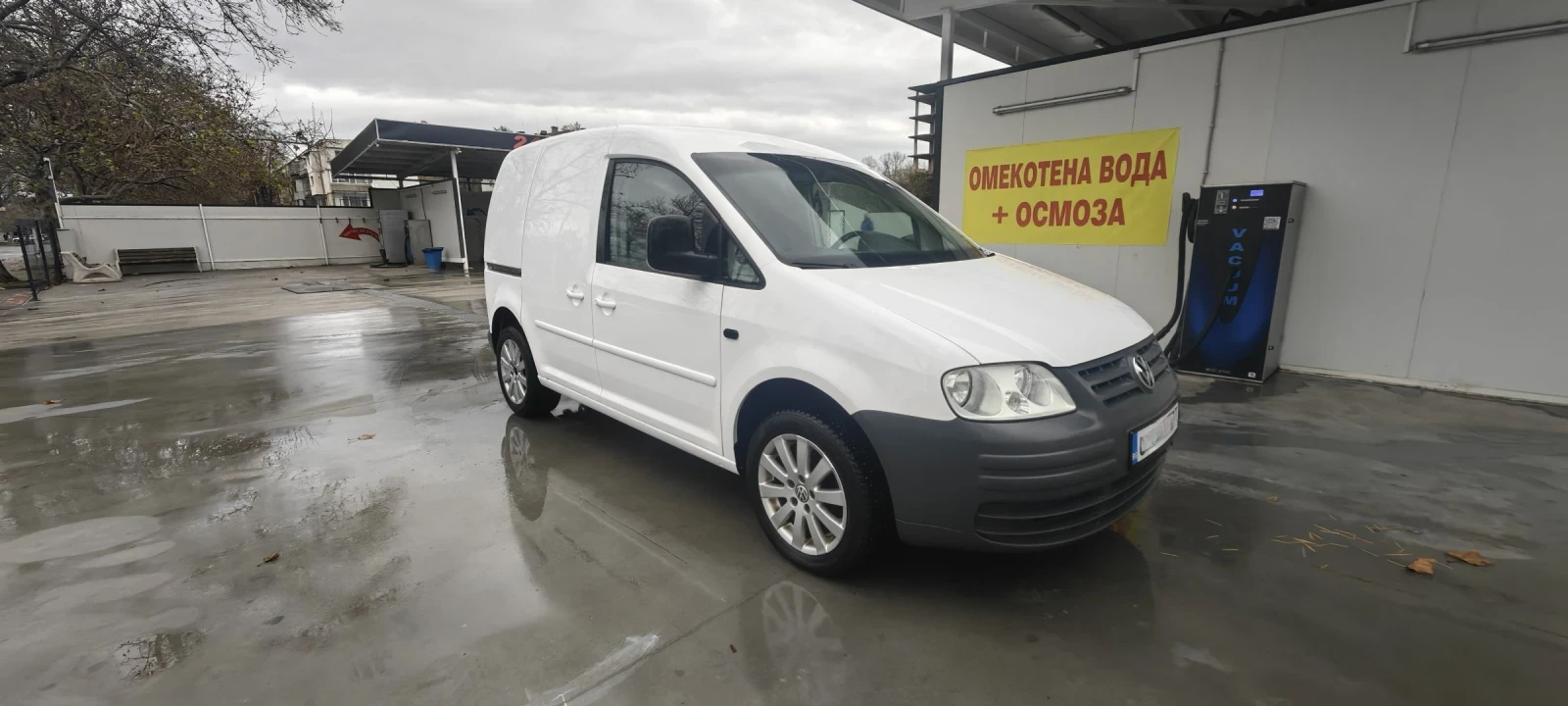 VW Caddy Gen. 3, снимка 7 - Автомобили и джипове - 53845386