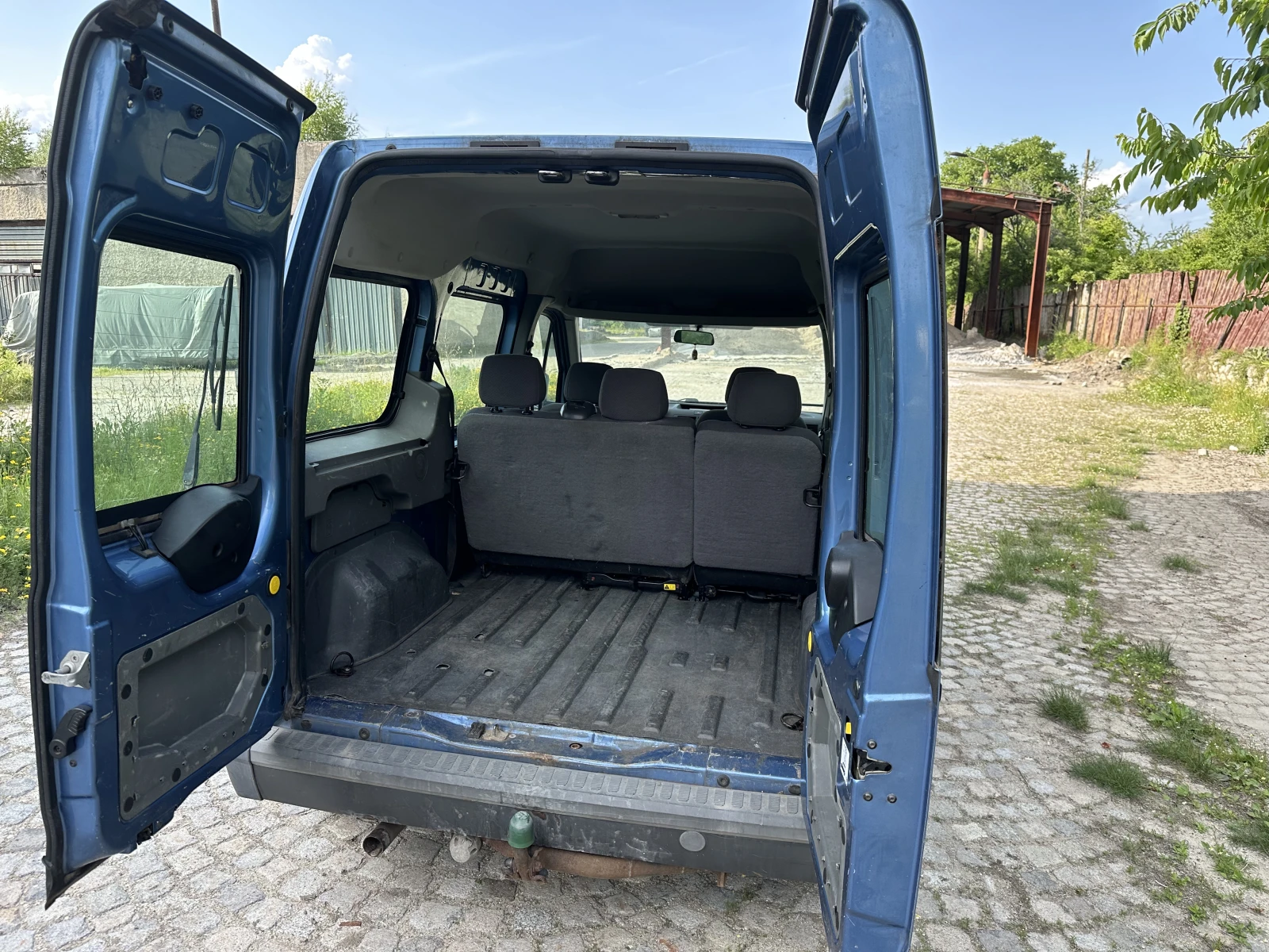 Ford Connect 1.8i, снимка 7 - Автомобили и джипове - 54082988