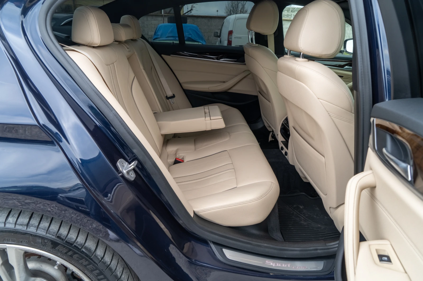 BMW 540 I = B58 = 2017 = SPORT LINE = TOP = ЛИЗИНГ, снимка 12 - Автомобили и джипове - 54151272