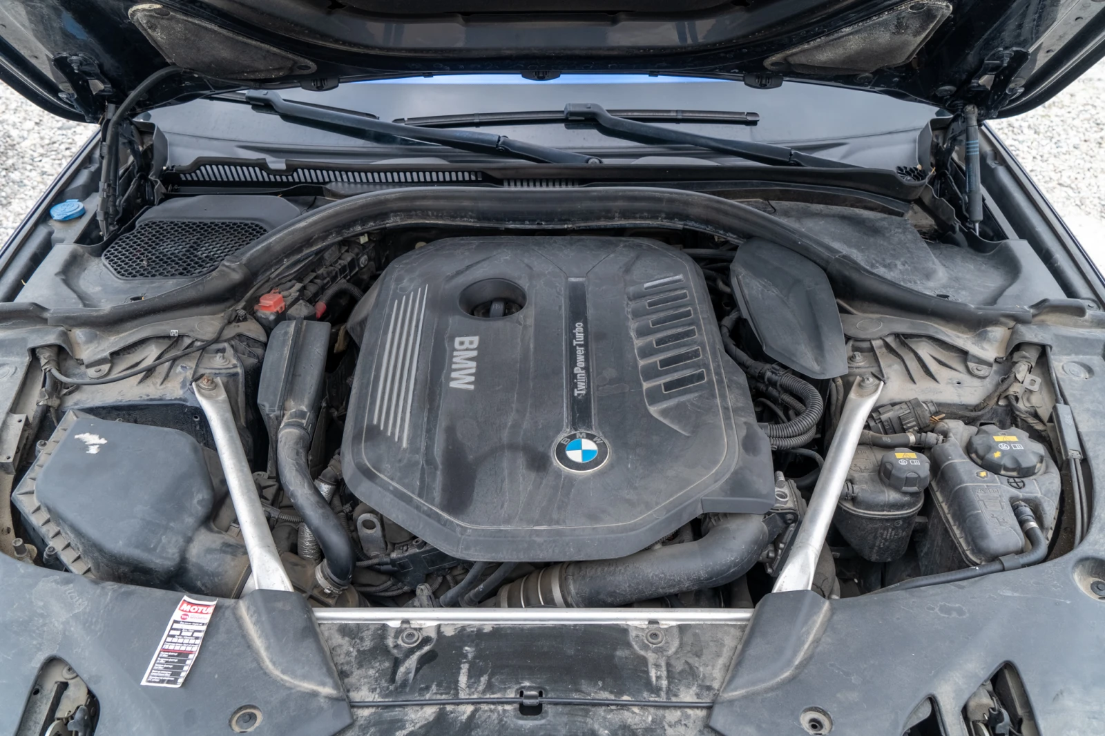 BMW 540 I = B58 = 2017 = SPORT LINE = TOP = ЛИЗИНГ, снимка 17 - Автомобили и джипове - 54151272