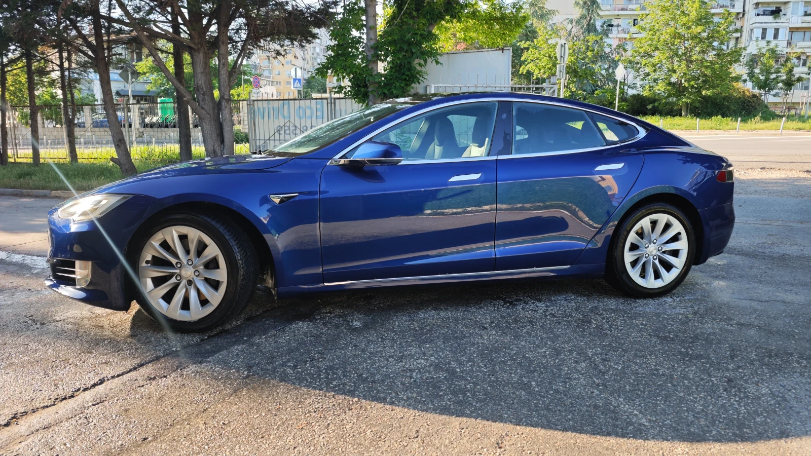 Tesla Model S 75D Dual Motor, снимка 7 - Автомобили и джипове - 54528504