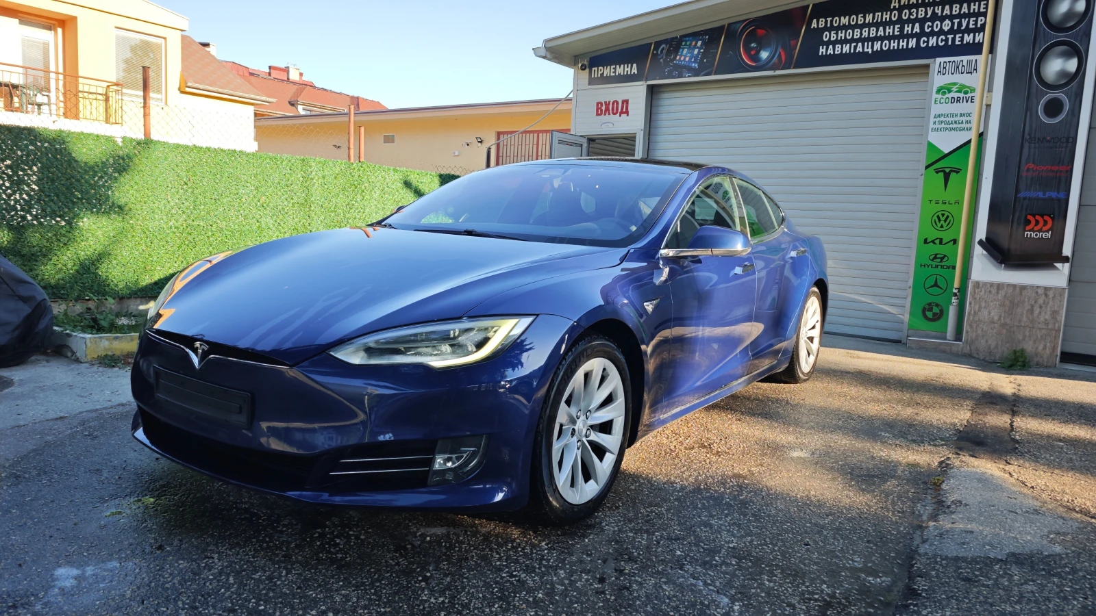 Tesla Model S 75D Dual Motor