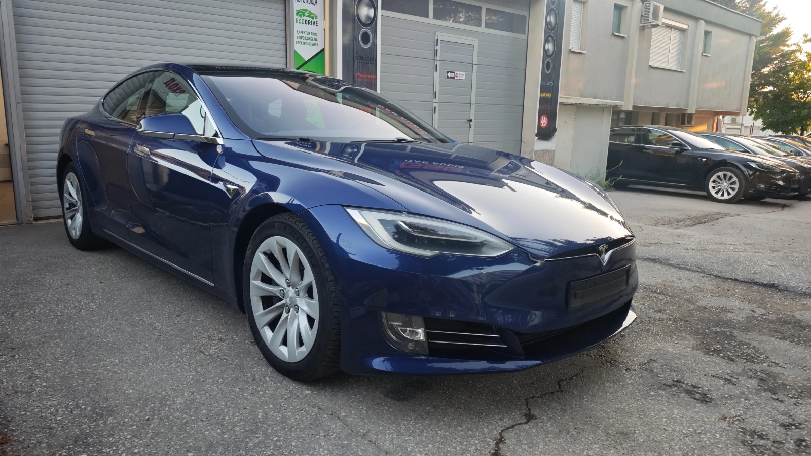 Tesla Model S 75D Dual Motor, снимка 3 - Автомобили и джипове - 54528504