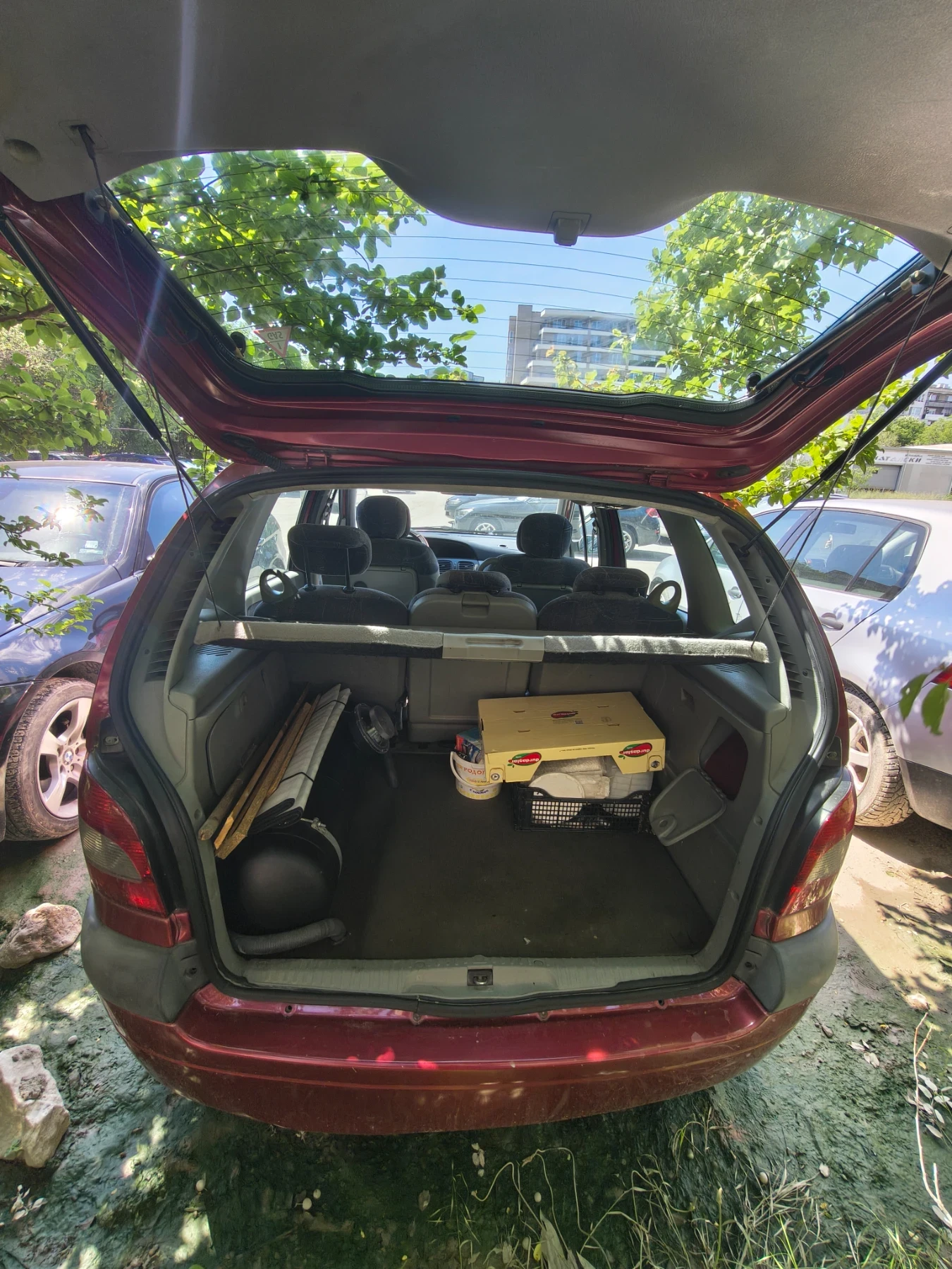 Renault Scenic, снимка 15 - Автомобили и джипове - 54739974