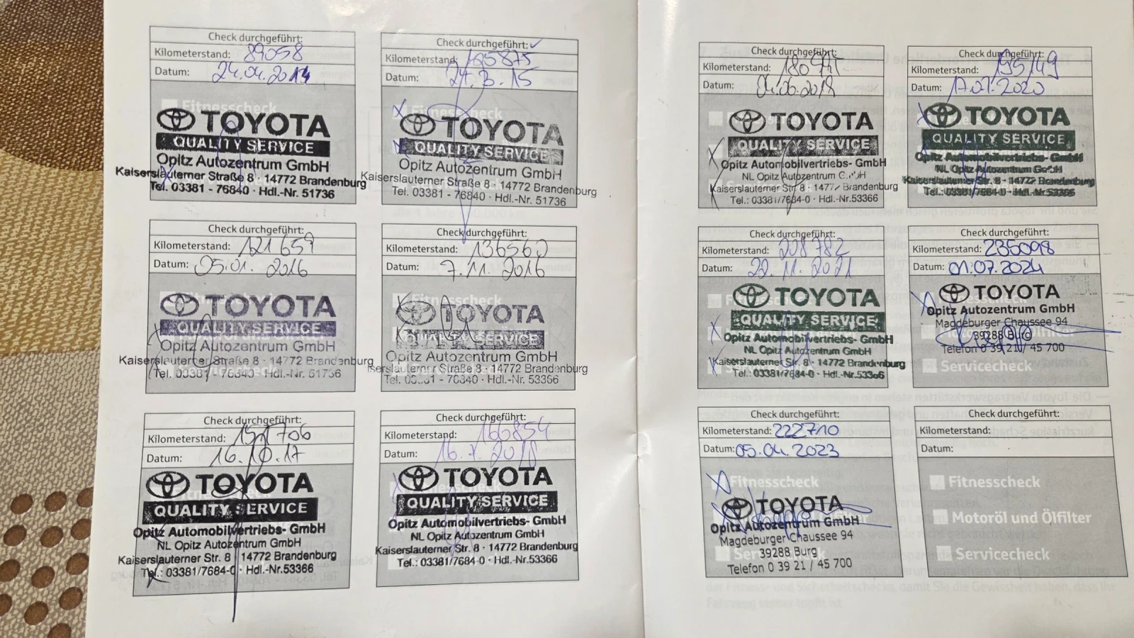 Toyota Avensis 1.8 , снимка 16 - Автомобили и джипове - 54934051