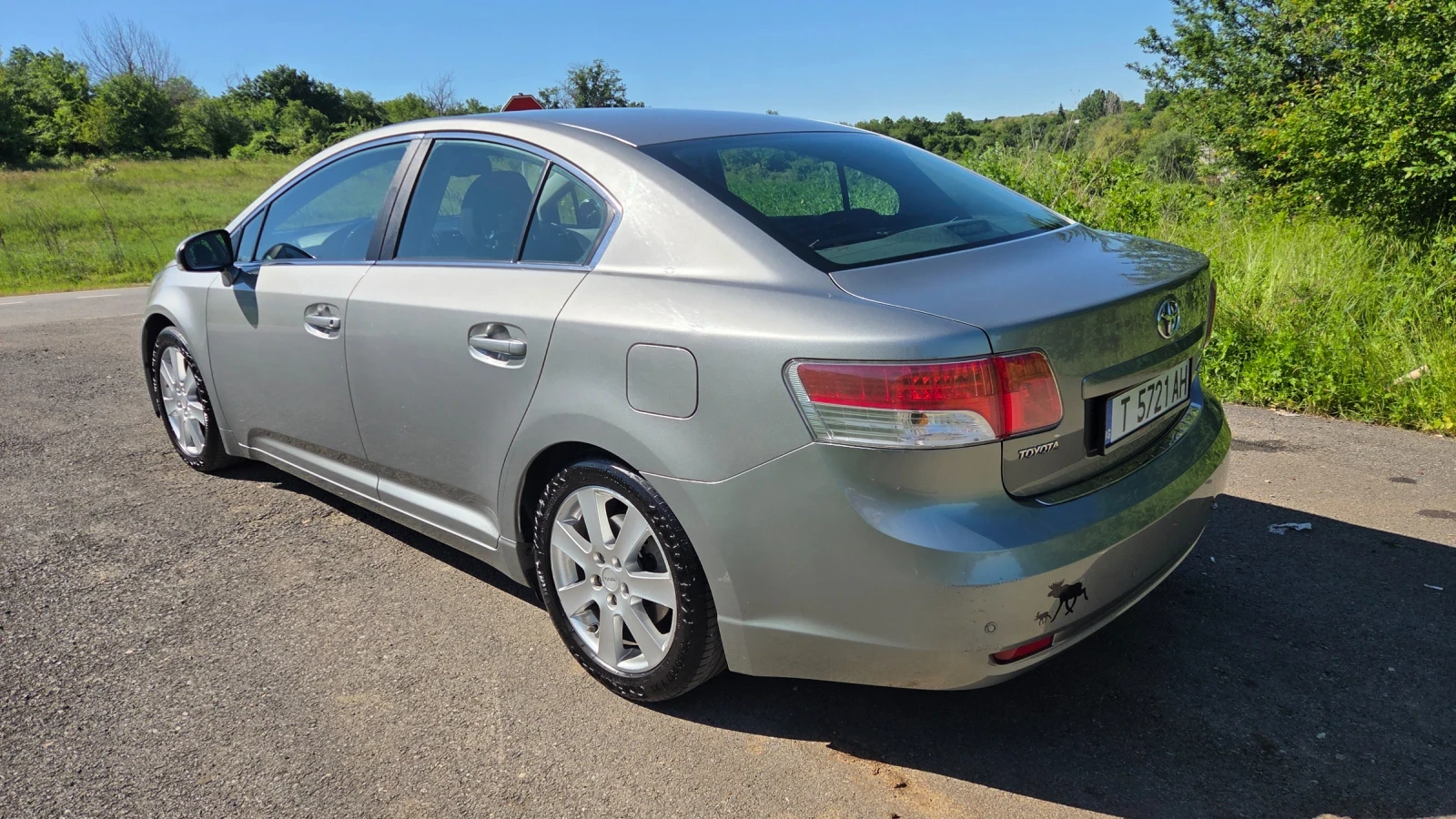 Toyota Avensis 1.8 , снимка 3 - Автомобили и джипове - 54934051