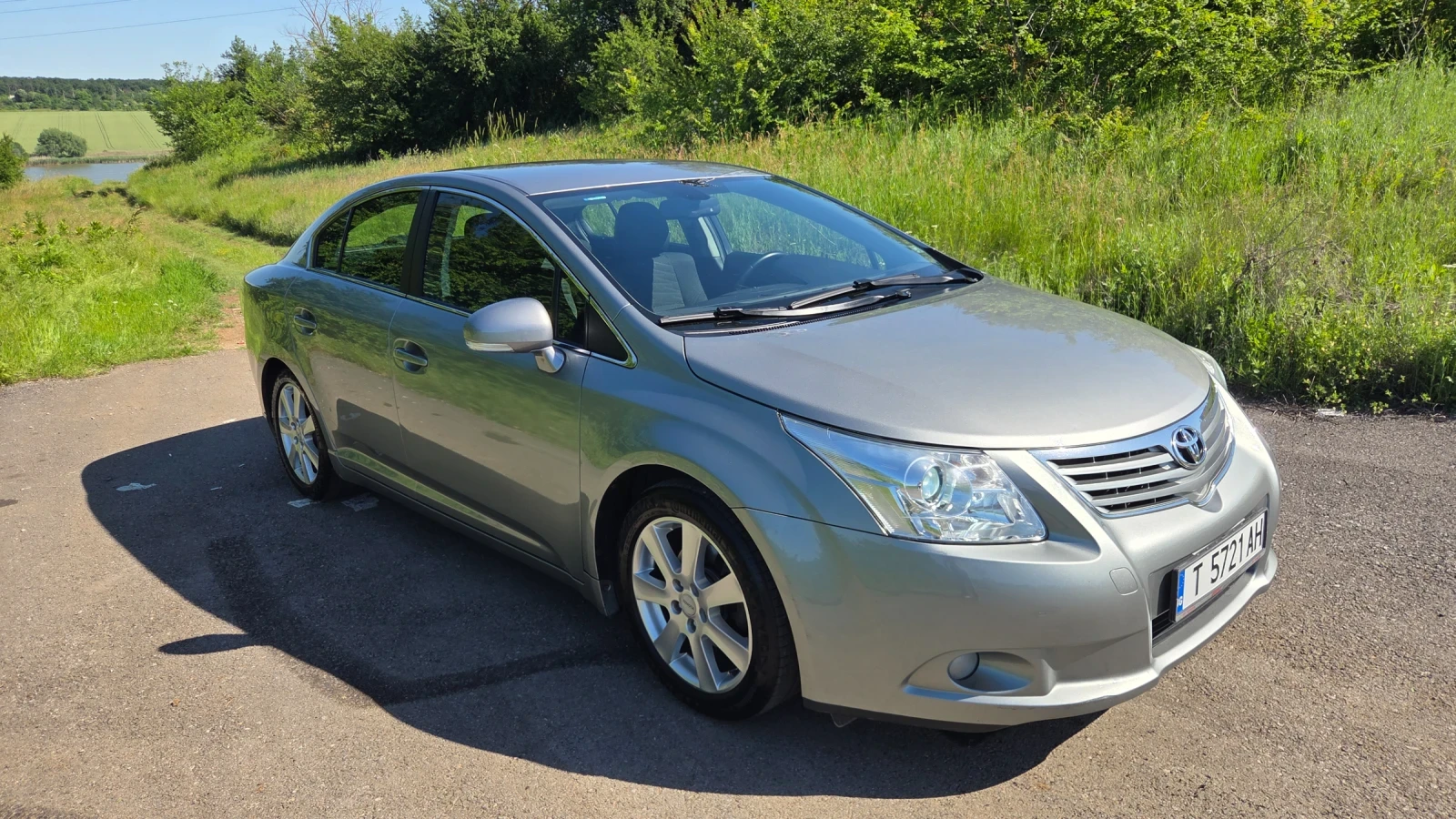 Toyota Avensis 1.8 , снимка 2 - Автомобили и джипове - 54934051
