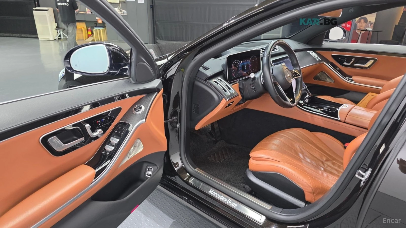 Mercedes-Benz S 350 d* ПОДГРЕВ* ОБДУХВАНЕ* 360* HUD* DISTRONIC* , снимка 8 - Автомобили и джипове - 54934087
