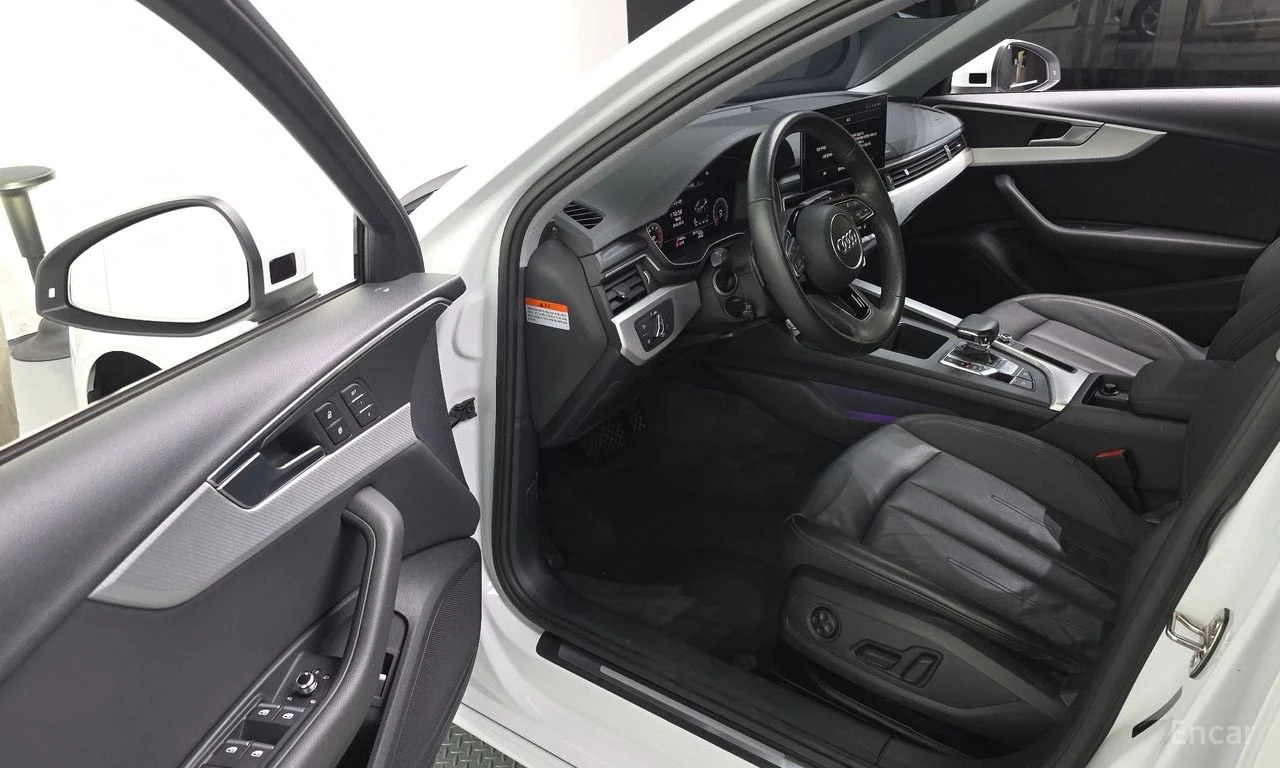 Audi A4 40* TFSI* MATRIX* ДИГИТАЛНО* ТАБЛО* КАМЕРА* ПОДГРЕ, снимка 5 - Автомобили и джипове - 55362712