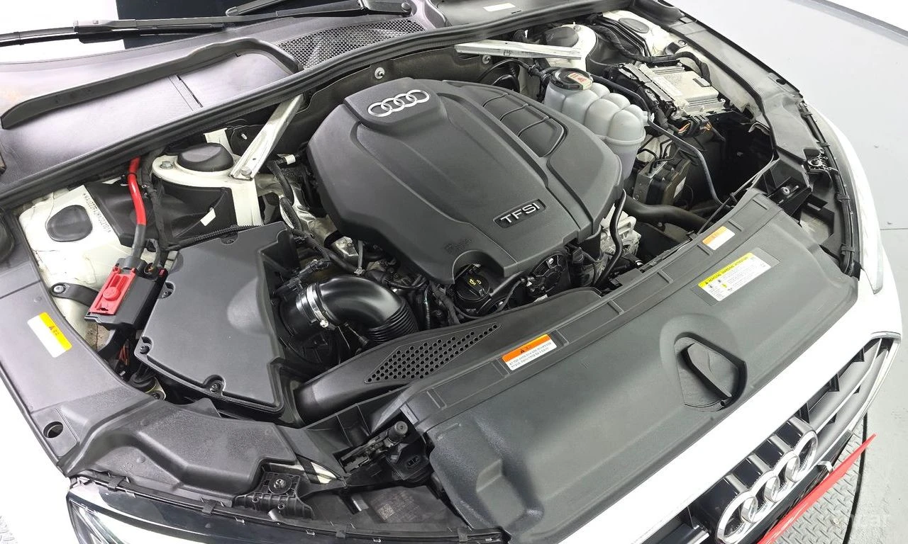 Audi A4 40* TFSI* MATRIX* ДИГИТАЛНО* ТАБЛО* КАМЕРА* ПОДГРЕ, снимка 17 - Автомобили и джипове - 55362712