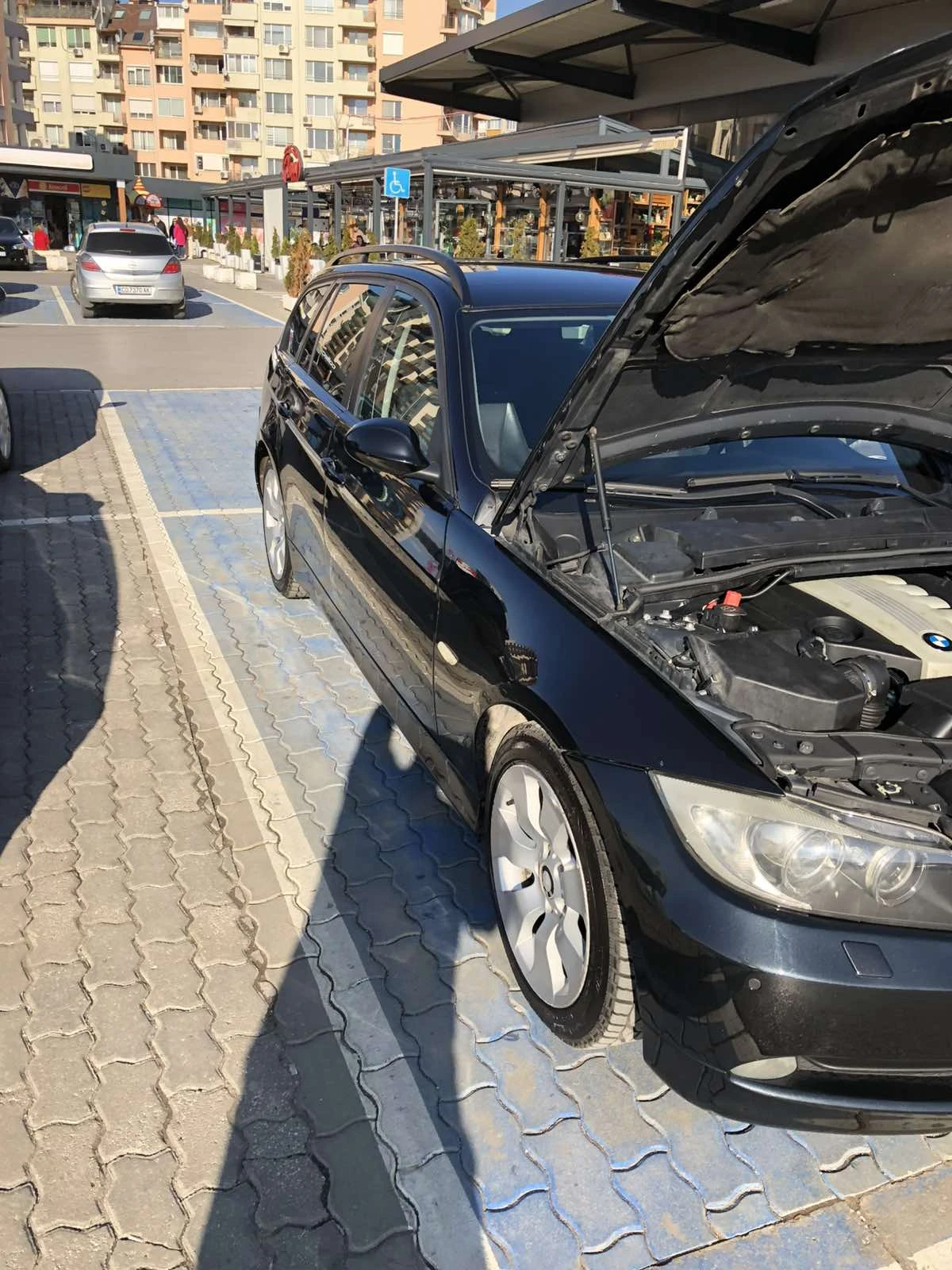 BMW 320 E91 Automat / RECARO / Angel Eyes / Cruise Control, снимка 15 - Автомобили и джипове - 56063855
