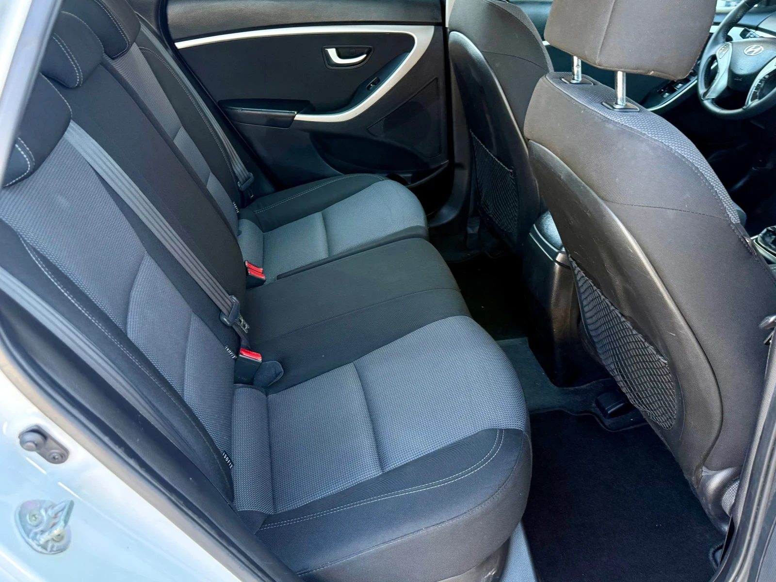 Hyundai I30 1.6CRDI-110��-COMFORT | Mobile.bg � ����������� 13