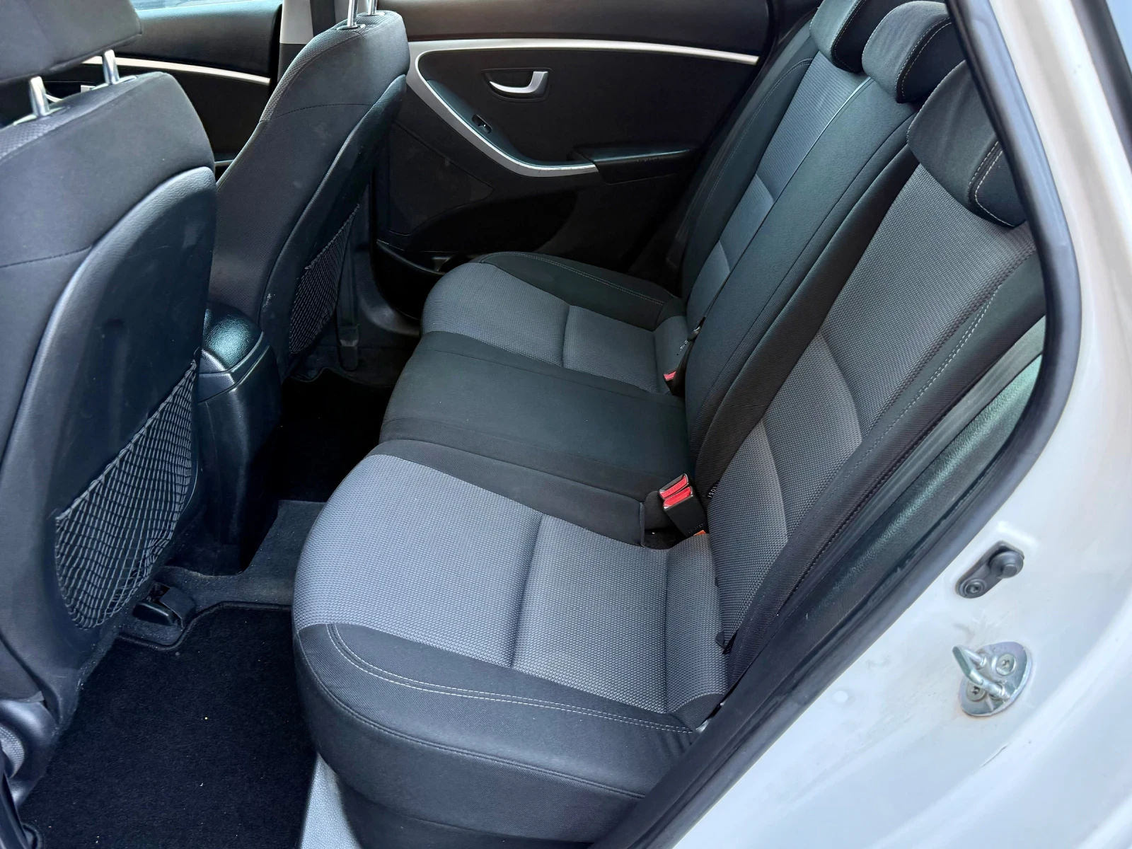 Hyundai I30 1.6CRDI-110��-COMFORT | Mobile.bg � ����������� 12