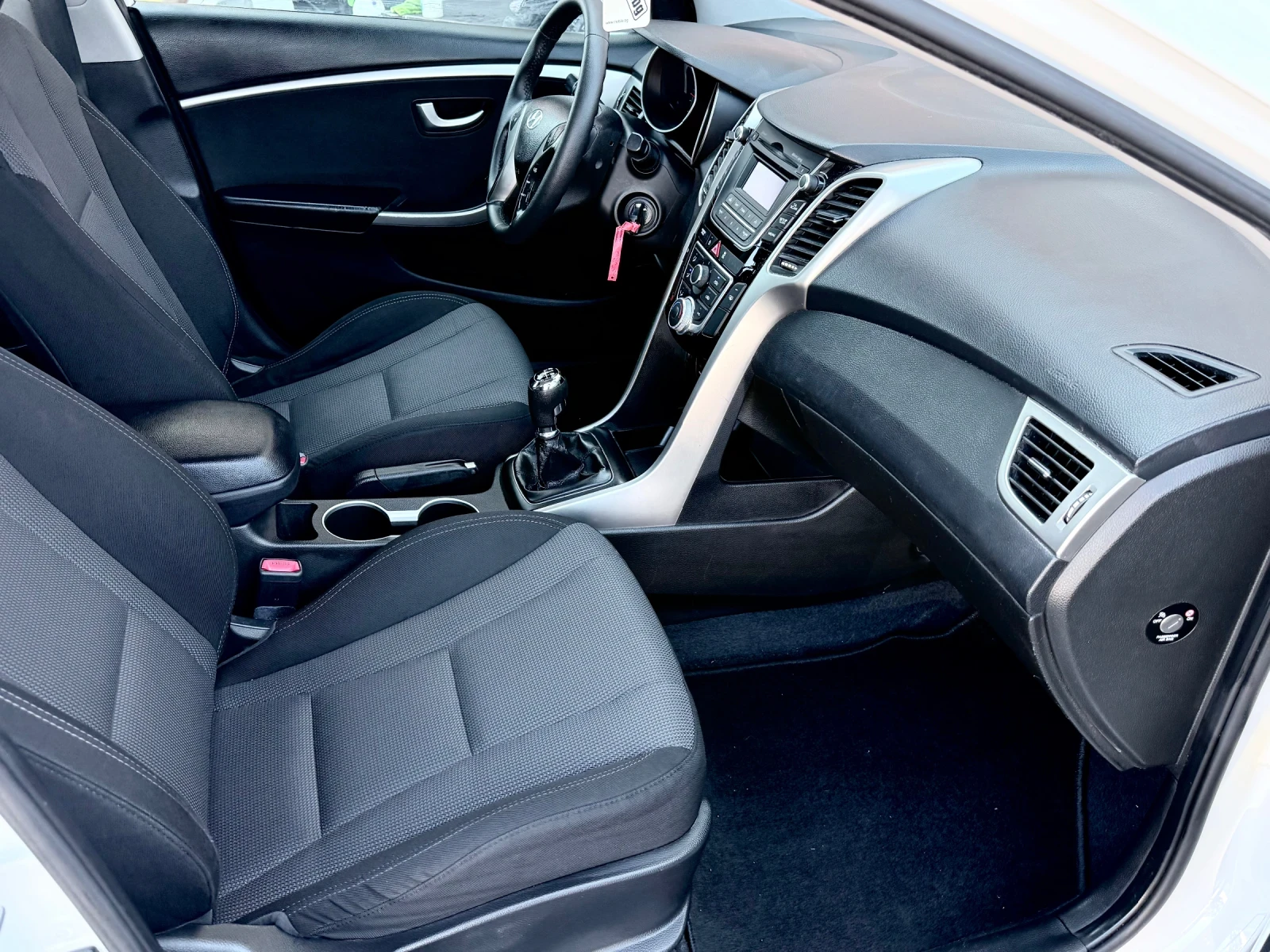 Hyundai I30 1.6CRDI-110��-COMFORT | Mobile.bg � ����������� 14