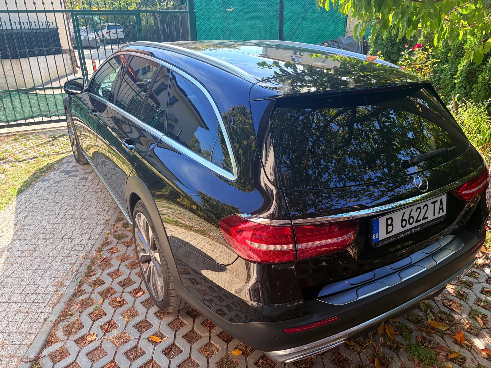 Mercedes-Benz E 220 All terrain , снимка 2 - Автомобили и джипове - 56440189