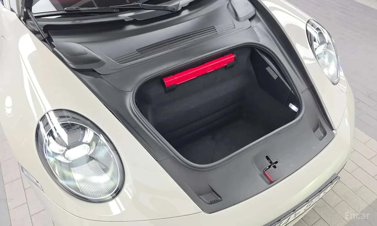 Porsche 911 Carrera 4S * 2 КЛЮЧА, снимка 6 - Автомобили и джипове - 56598683